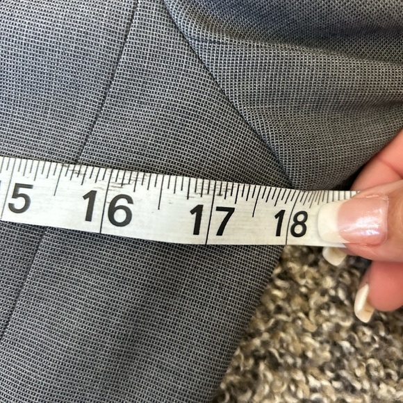 Banana Republic Long and Lean Gray Women’s Blazer Size 6 - Picture 7 of 11